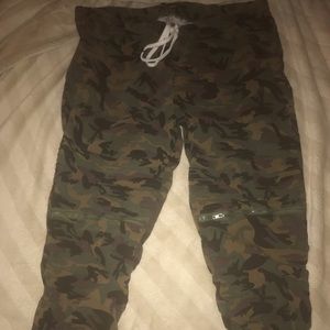 Camo pants